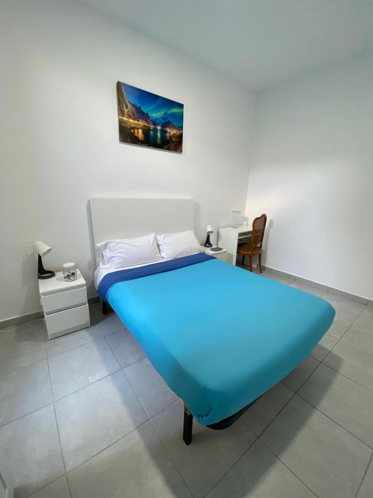Habitacion Para Tu Estadia Corta En Bcn Apartment Barcelona Bagian luar foto
